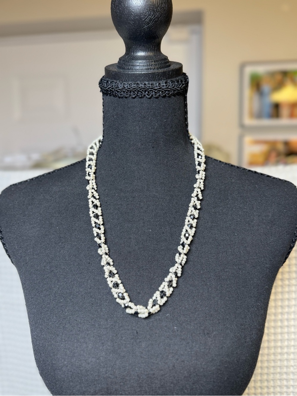 Vintage 1950s Woven Seed Pearl Black Faceted Bead Necklace. Goth Coquette